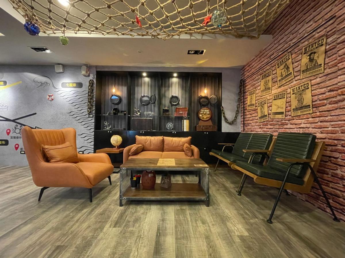 Roaders Hotel Hualien Dongda Esterno foto