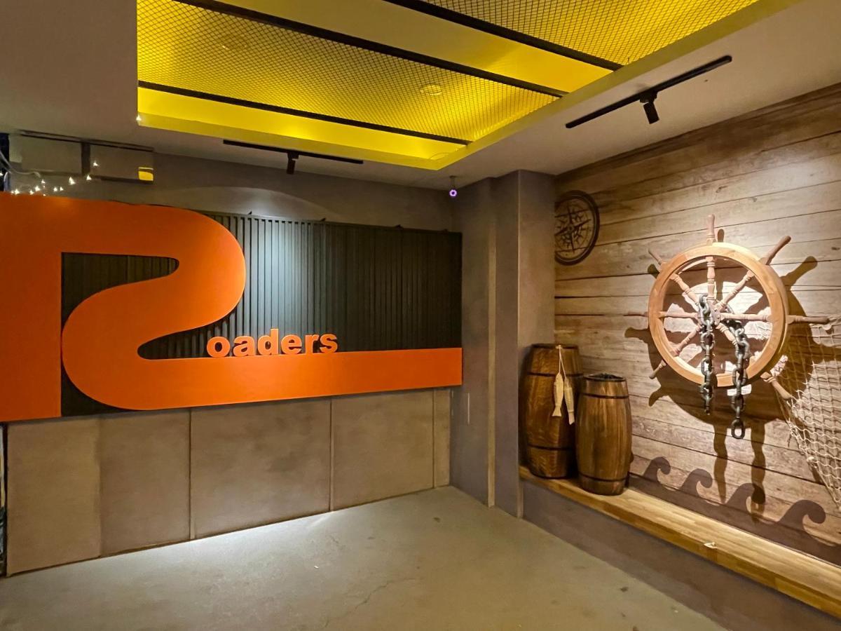 Roaders Hotel Hualien Dongda Esterno foto