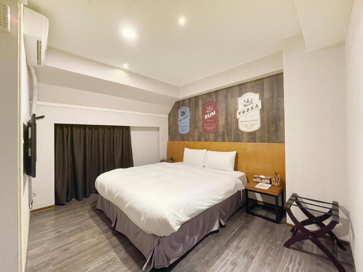 Roaders Hotel Hualien Dongda Esterno foto