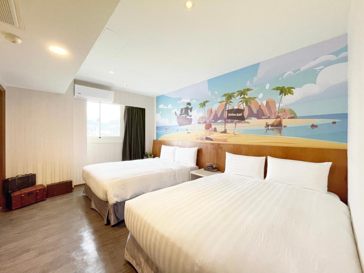 Roaders Hotel Hualien Dongda Esterno foto